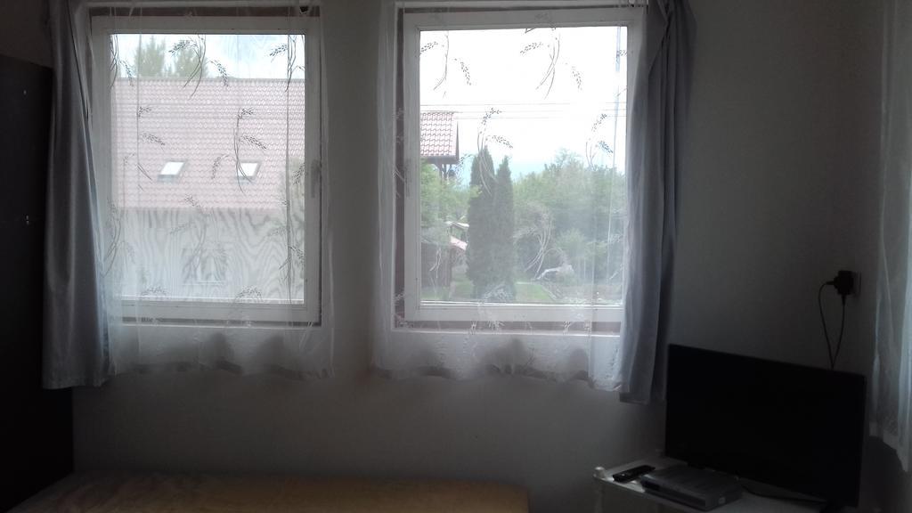 Apartmán Apartmanhaz Balatonfenyves Exteriér fotografie