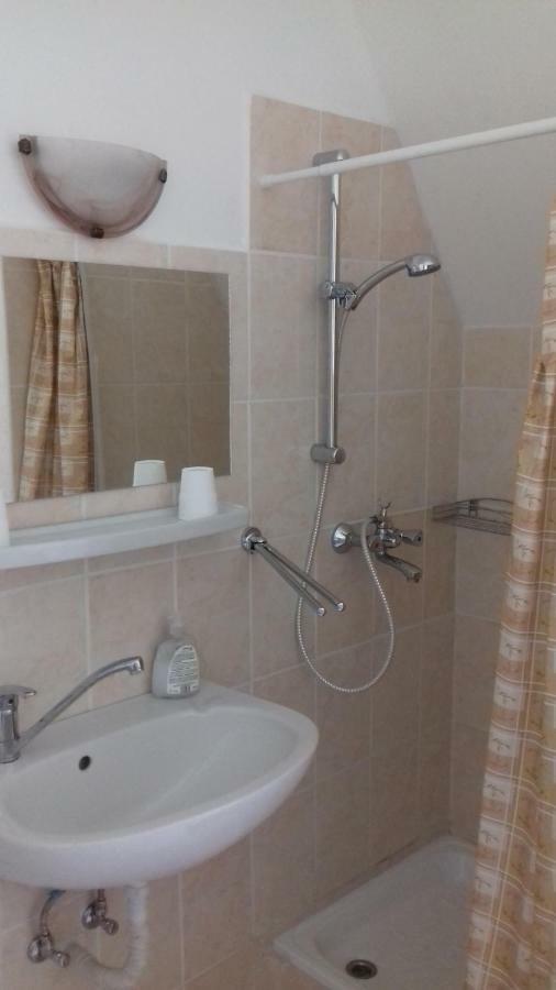 Apartmán Apartmanhaz Balatonfenyves Exteriér fotografie